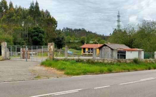 Finca edificable en Castrillón, sita en La Cruz de Illas.