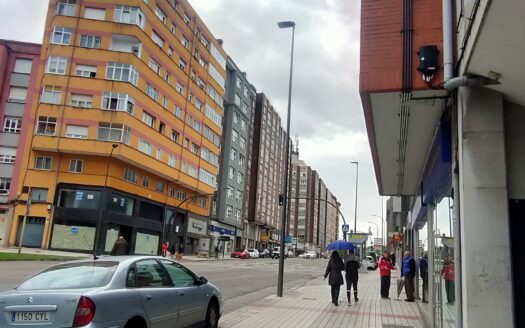 Garaje en venta en la zona del Arbolón (Avilés).