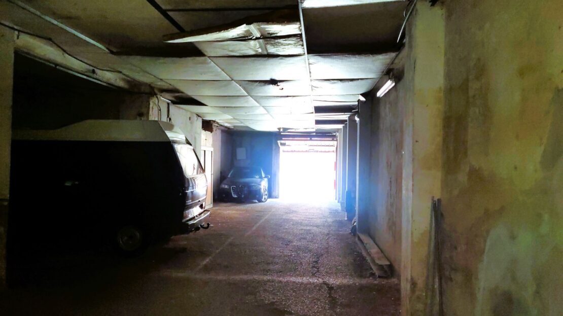 Garaje en venta en la zona del Arbolón (Avilés).