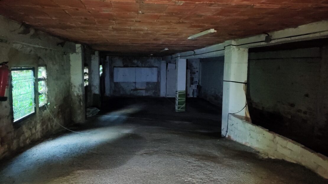 Garaje en venta en la zona del Arbolón (Avilés).