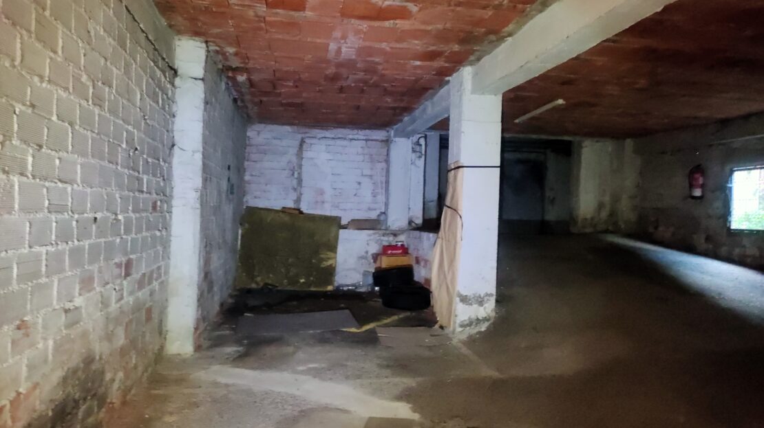 Garaje en venta en la zona del Arbolón (Avilés).