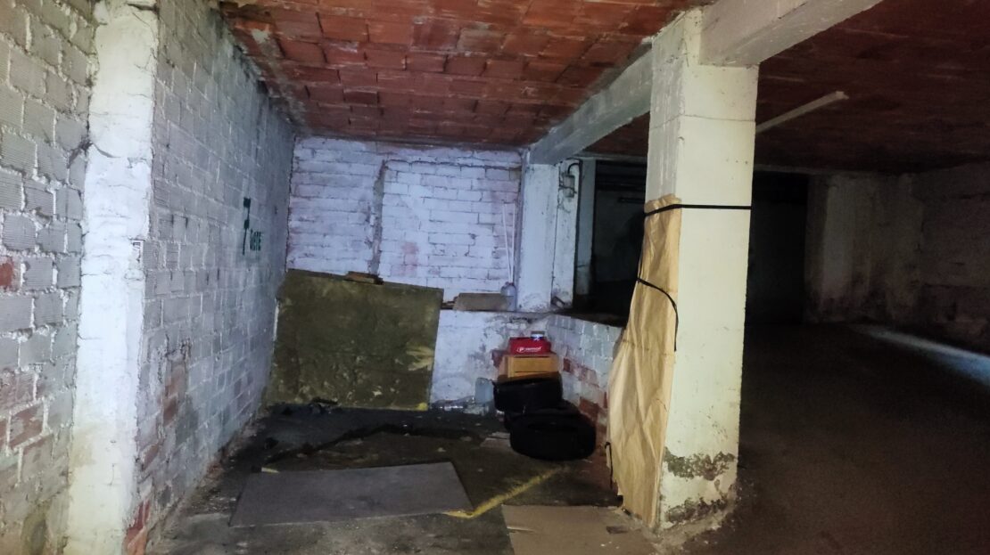 Garaje en venta en la zona del Arbolón (Avilés).