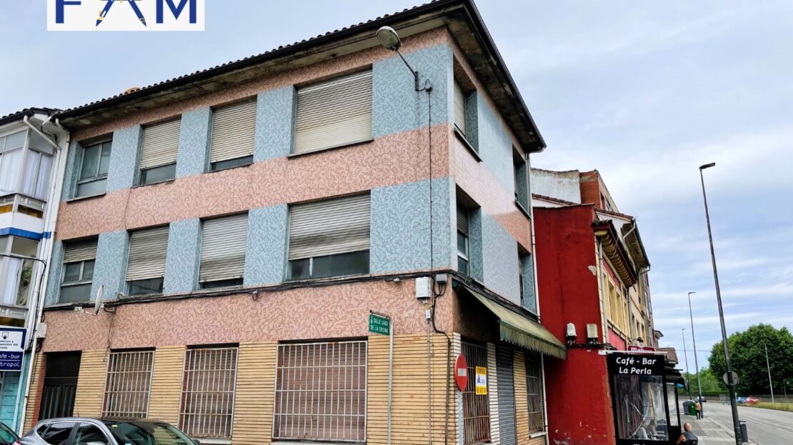 Edificio sito en Trasona (Avilés)