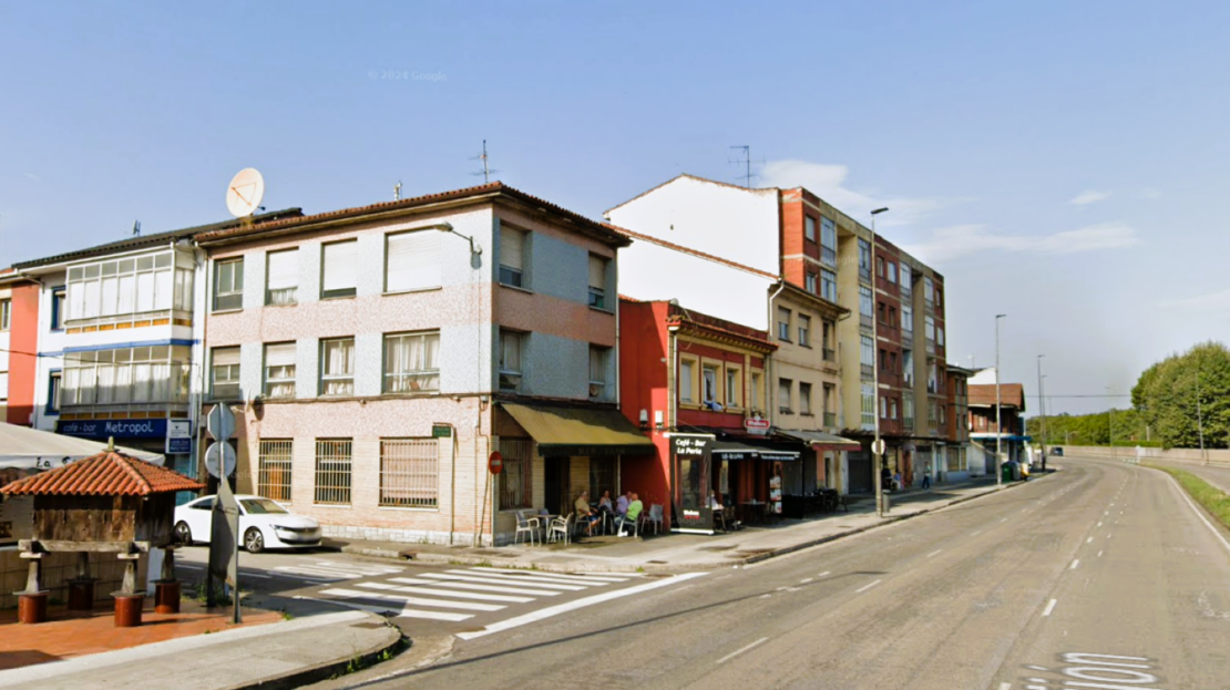 Edificio sito en Trasona (Avilés)