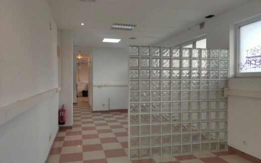 Alquiler de local profesional comercial en Avilés.