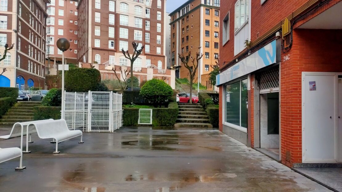 Alquiler de local profesional comercial en Avilés.